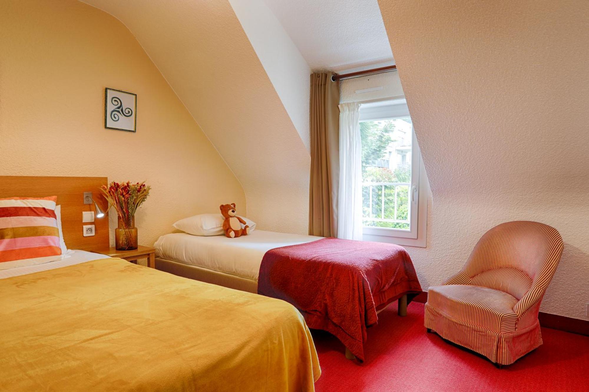 Hotel Le Branhoc - Brit Hotel Auray Exterior foto